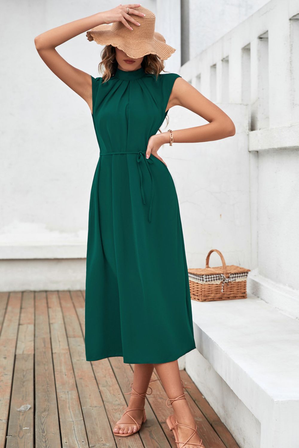 Evelyn | Elegant Tie-Sleeve Dress
