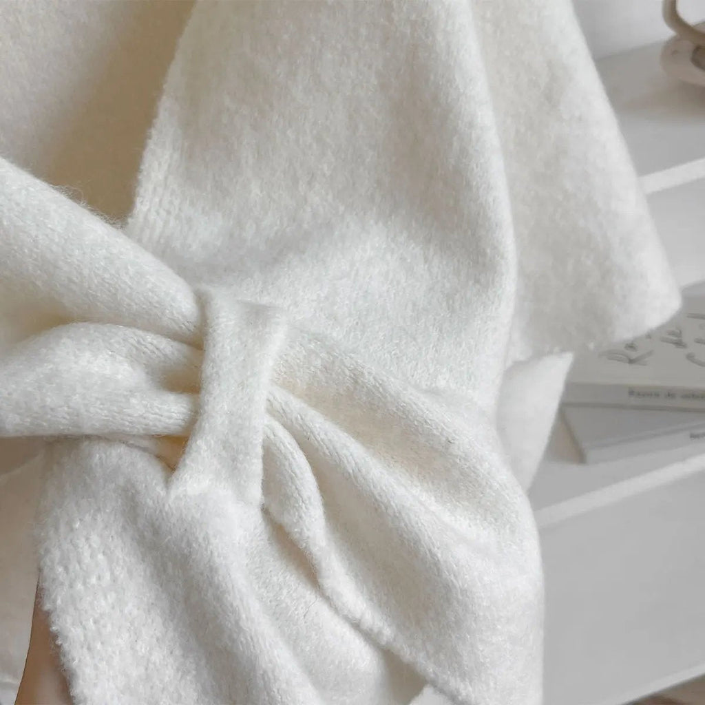 CozyWrap – Soft Draped Scarf